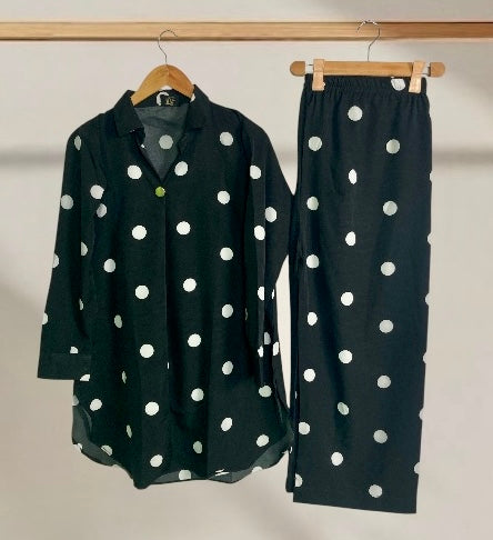 Black with White Dots Western-Style Ready-to-Wear Ladies' Clothing for Mid-Season | Chic & Timeless Outfit