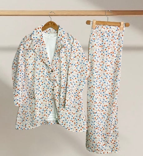 Three-Piece White with Small Floral Print Ready-to-Wear Western Set with Inner Sweater/Shirt - Premium Quality